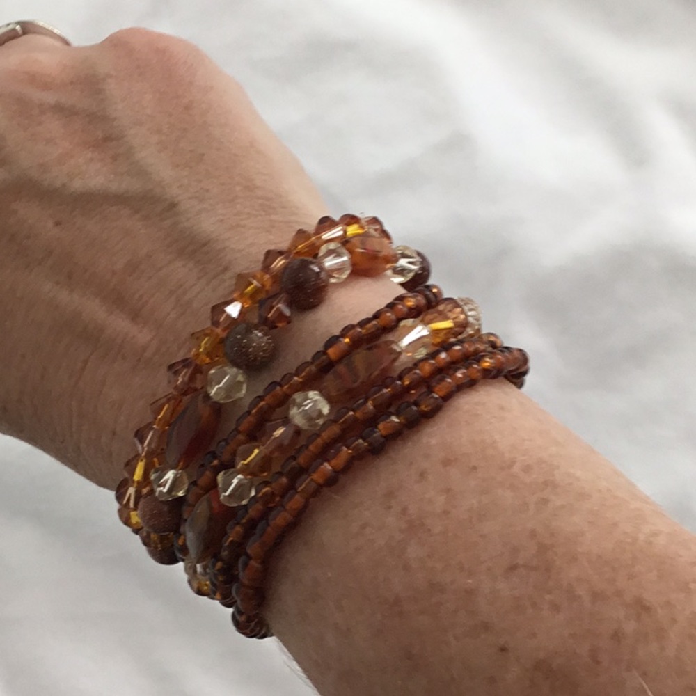 Amber bead stretch bracelets